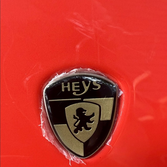 Heys Disney Minnie Mouse Kids Rolling Luggage - Multicolor. Excellent condition. - Picture 7 of 16